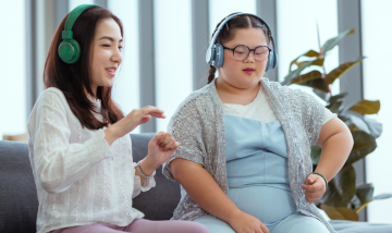 Transition from child to adult health services – for autistic people