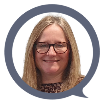Headshot photo of Anne Rackham inside a grey speech bubble